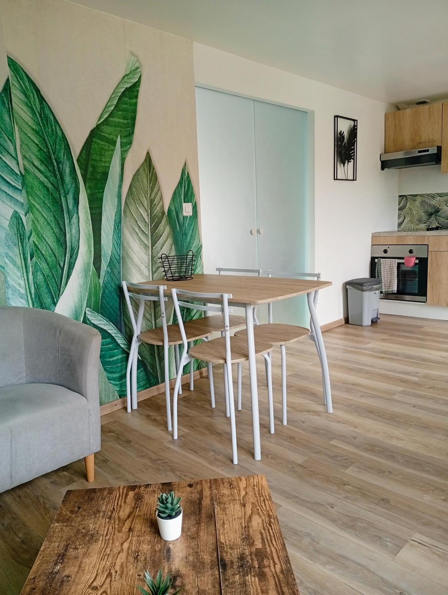 Cosy Et Moderne Centre Ville Gourin Εξωτερικό φωτογραφία